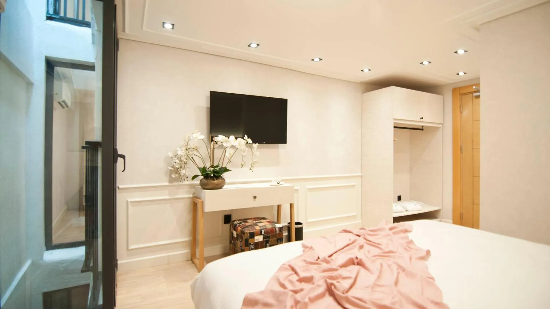 Xloft Hotel Istanbul 3*,